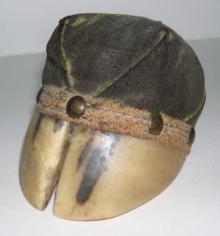 Hoof pincushion